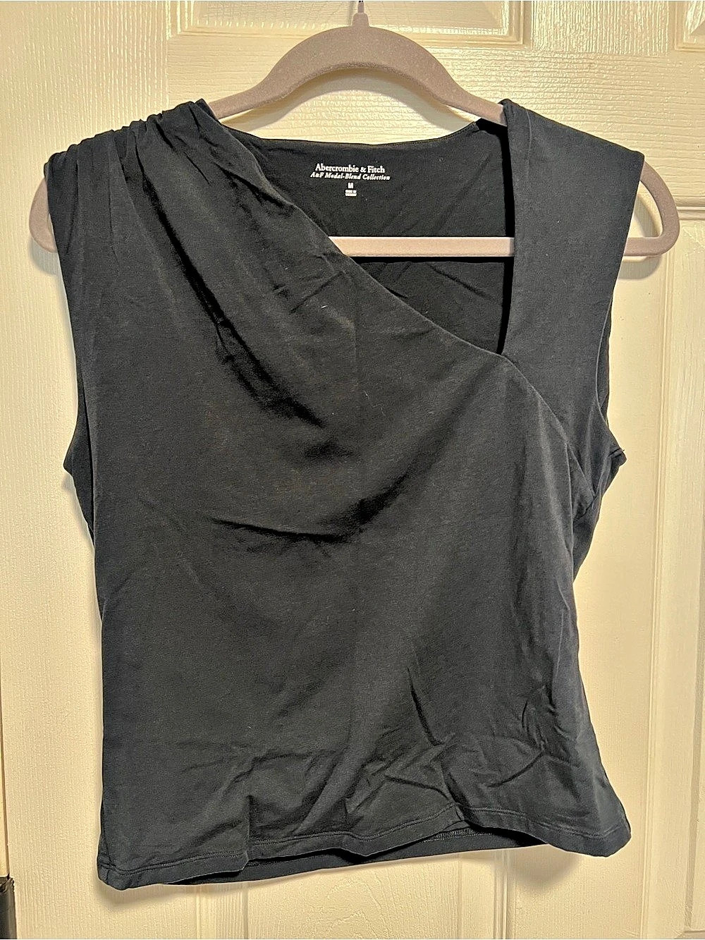 Abercrombie & Fitch Asymmetric Neckline Top